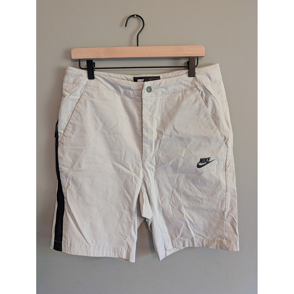Nike Sportswear Bonded Shorts‎ Mens 32 Light Bone Beige 927925-072 Stretch Tech